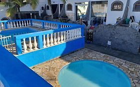 Aconchegante casa à beira da praia